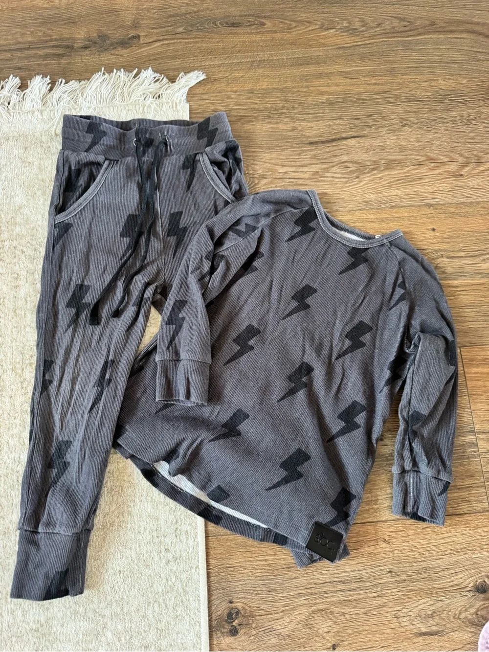 Kids Charcoal Lightning Thermal Top & Jogger Set 4T